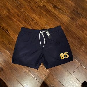NWT Tommy Hilfiger Mens Navy Swim Shorts
Size XXL
